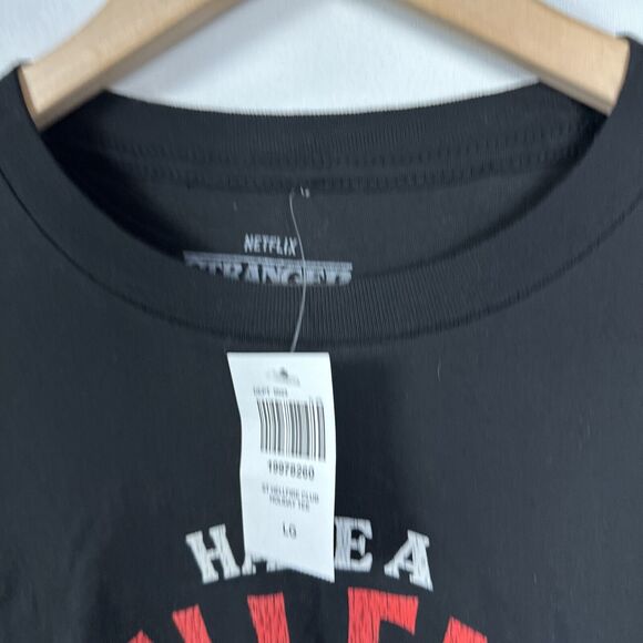 Hot Topic Stranger Things New Adult T-Shirt Sz Large Have A Hellfire Christmas - Picture 3 of 8